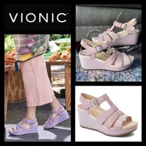 🪻Vionic Tawny Wedge🪻